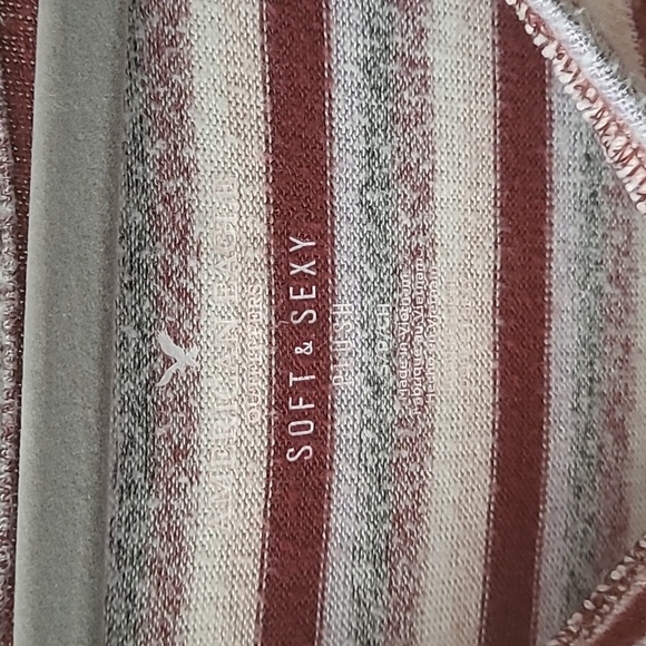 American Eagle outfitters women's small long sleeve multicolor top. - Picture 7 of 9